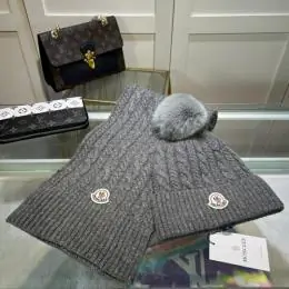 moncler hat and echapres set s_1261300